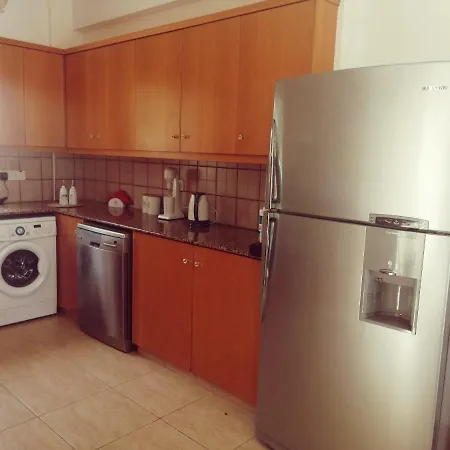 Remarkably Renovated 3 Bedroom House Holiday home *